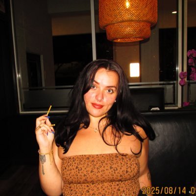 5’9 findom goddess | you exist to please me ㅤᵕ̈ | 🇭🇳🇮🇹