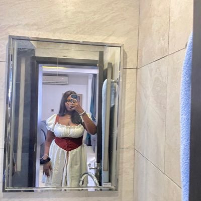 AnnieOvbiagele's profile picture. DIARY OF A LAW INTERN