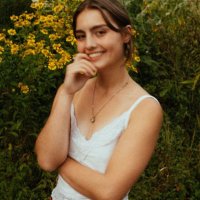 Laci (@girlontwofeet) 's Twitter Profile