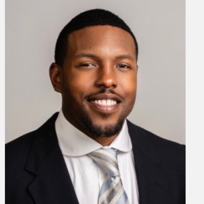 Little Rock 🚀501 EST. 10/19/95 Running Back Coach @ReddiesFB 🔴⚪️