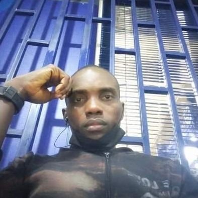 Oluwaseyi Odunlade, NIGERIAN, 🇳🇬🇳🇬🇳🇬A Lasgidi born, From ILE IFE Osun State,
@Chelseafc fan , Gentleman from Crown to Soul.