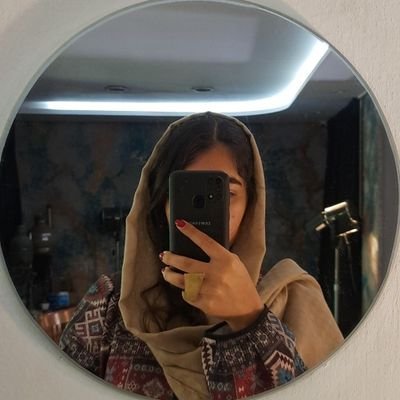 fmh82560924's profile picture. طراح و سازنده جواهر، عکاس، برنامه نویس
