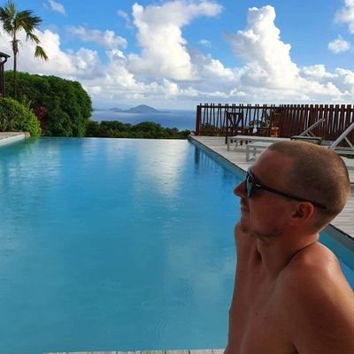 Si on peignait tous les cons en vert, on serait plus souvent à la campagne.