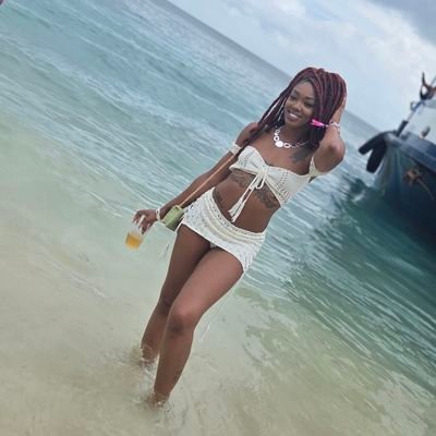 📷: _islandofTAKIKI
Soca or Die🤸🏽♀️🇬🇩🇯🇲