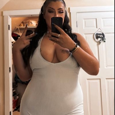 Boston Babe 30 F , BI 🏳️🌈 DM for FaceTime call/video 📞 -Menu‼️‼️ NO I dont do random COLLABS ❗️cashapp/paypal/venmo/sofi & revolt 💰 cashapp-$smashes666