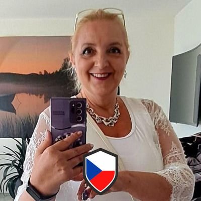 Nikdy nevíš, jak jsi silný, dokud být silný není jediná volba, kterou máš.
Volím svobodu a demokracii.
Tykat prosím.