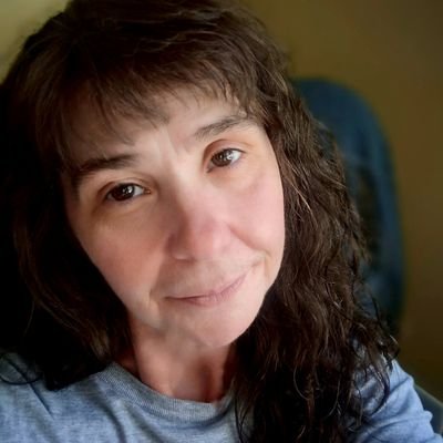 💙 in a red state. Lifelong Dem and proud of it. I 🚫 magats. I 🚫 unsolicited dms. Wtaf is happening?!?
@amyw69@bsky.social