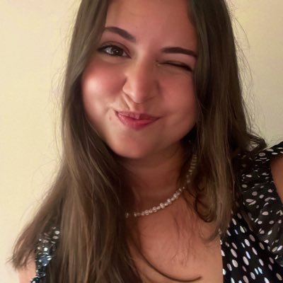 abriilalonnso's profile picture. they say she was seen in occasion, pacing the rocks and staring out the midnight sea. Live love laugh swag money yolo