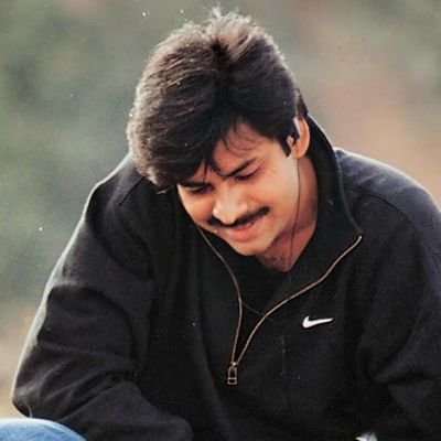 TECHIE 🧑🏻💻 యదా యదా హి ధర్మస్య గ్లానిర్భవతి భారత |అభ్యుత్థానమధర్మస్య తదాత్మానసృజామ్యహమ్||
@pawankalyan😎
@ImRo45 🏏@MsKajalAggarwal❤️
@AshikaRanganath 🤌🏻💚