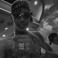 v1torftn (@v1torftn) 's Twitter Profile