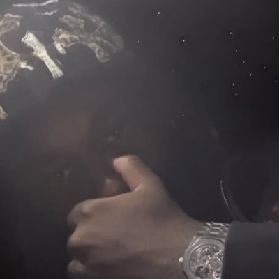 core_rslv's profile picture. ahh edit 😭😭🥀🥀