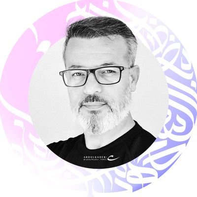 خطاط و مصمم شعارات و هويات بصرية |
الخاص متاح للتواصل والطلب.