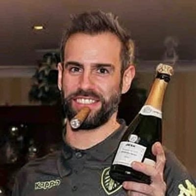 Aaron_Peecs's profile picture. 🎣