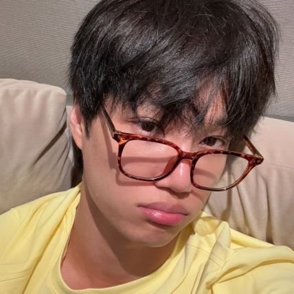 Beni sevmekten başka bir şey yapamayacaksınız
~Kim Jongin
|fan account