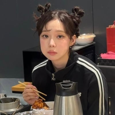 ryucchann's profile picture. a weaboo x fangirl and chronically online