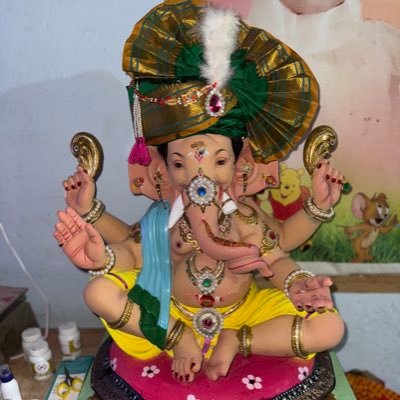 UKashid250174's profile picture. 