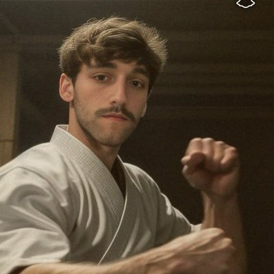 glasspads's profile picture. fps enjoyer / gm / https://t.co/hhJsBGo4yz