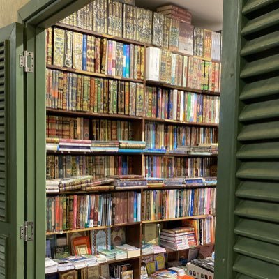 youuutij's profile picture. لا شيء هُنا سواي