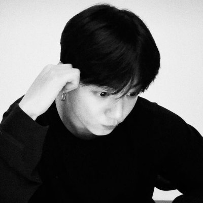 (★) — sbt for ꒰ #정국 ꒱ i bought so many heartfelt photocards and put it inside my fluffy pochette. ִ ࣪𖤐‧₊