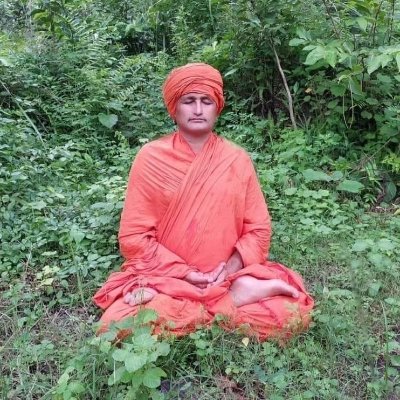 Spiritual teachings of Jagdeeshwarm translated to English by his students.