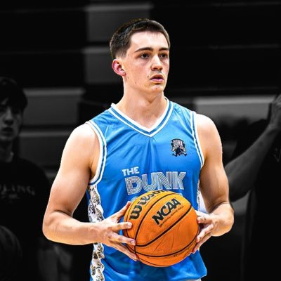 5’11” 17 Y/O Pro Dunker | Host of @DunkTalkPodcast | dylanhaugen23@gmail.com