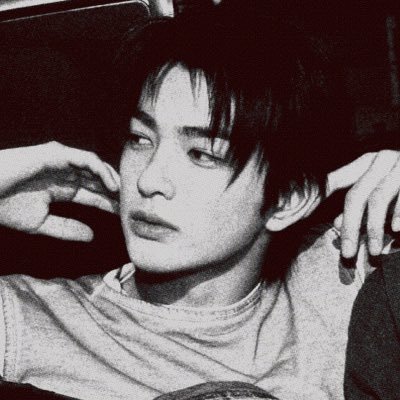 Hayat dibawa penuh oleh awak dalam lingkar suratan nan tiada terterka, celaka-sentosa. Ingatlah orang bijak berkata: kamu tidur aja susah apalagi bahagia.
