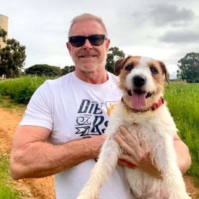 Market loving, 30yr veteran JSE equity analyst covering swathes of small-to-mid cap industrial, agricultural & food stocks. Independent & just giving my opinion