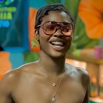 southyKopa's profile picture. PS:IF YOU IDENTIFY AS CULER AVOID MY TWEETS unless we are mutuals😘
Here for fun! /A lifer ✨ / 👩‍💻/Hot takes season.

Giving up is not part of my lifestyle!
