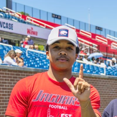 thop70's profile picture. Student Video Coordinator @SouthalabamaFB #OurCity