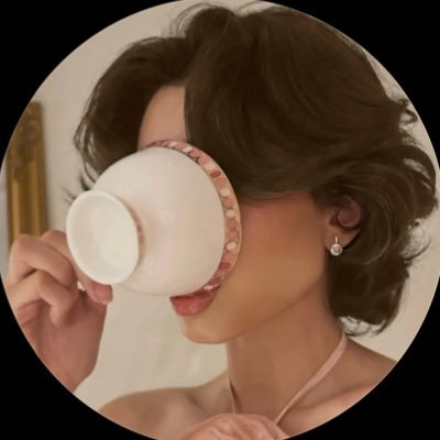 عموماً انا انسان مايجي مني إلا الخير لكن لو حصل وشفت مني شي سيئ صدقني إنك تستاهله .