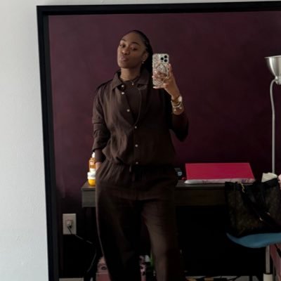 them follow me like Jesus.. them follow me like twitter