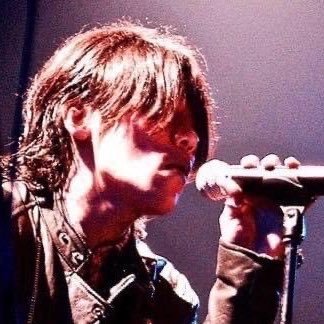 Singer of Attract🎙週末にTikTokで配信LIVEをやってます。今週は作曲ウィーク🎸いつも眠いひと。モデルやりたい。#Vocalist #Vocal #Vocals #Singer