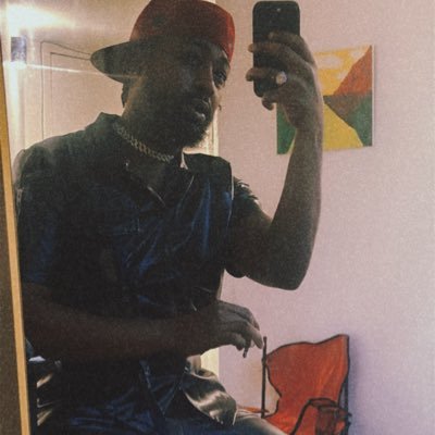32_Bachelor’s in GenBusiness & Psych ✨Travel Guru IG The.JahGuru 😈 TikTok JahUniVibes