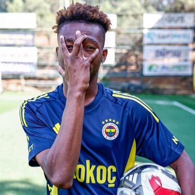 Yyy1656524's profile picture. 