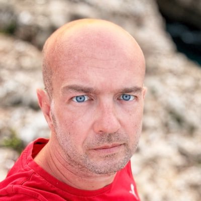 Blogger @f1fanklub, fan F1 od '94, doświadczony informatyk. Uwielbiam ironię, technologie i nie ma rzeczy którymi bym się nie interesował 🏎️ 💻📱 #F1PL