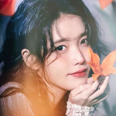 แอคทวิตเพื่ออีจีอึน ♥ 아이유 ♥ The One and Only 'IU' ♥ l รักจึน l ☆태국 유애나☆UAENA 4EVER!! ♬♪ My Hobby is IU!! 🧸🧸 IU_Doll Collector🧸🧸