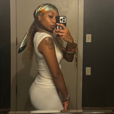 @flatbellygabby