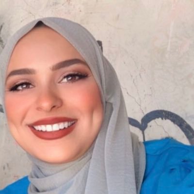 Hello, I'm Amani from Gaza, I help the needy through you and I also have a family of eight members .. I love you all ❤️ 🌍🍉 ⚡️