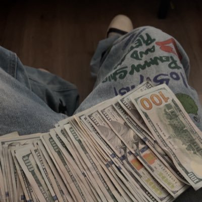 bllyh0pe's profile picture. https://t.co/gVzEAubdED https://t.co/WlZtNf3jlF