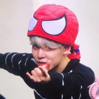 gaymeryuyu's profile picture. 