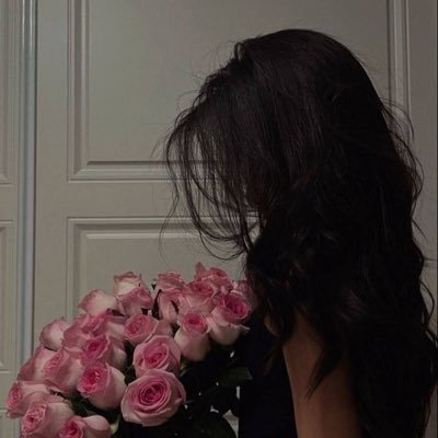 ii90_q22's profile picture. الحمدلله حمداً كثيراً طيباً مباركاً فيه🤍.