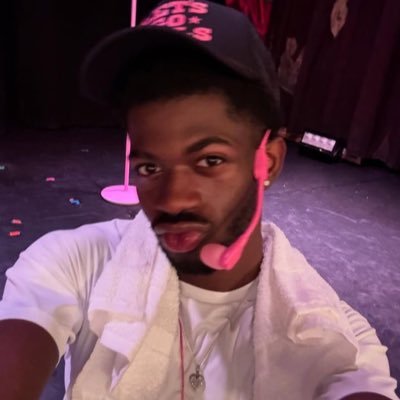 ChalametJoor's profile picture. my thoughts dump || Abel T stan AF || Dreamer || Girlkisser🎀