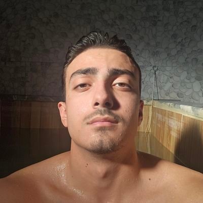 Hayatın yanlış tarafında olmaktansa yalnız tarafında olmayı tercih ederim