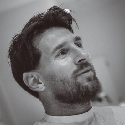 dii_3n's profile picture. كم تمنيت مُرور الأيام و نسيت أنها من عمري.