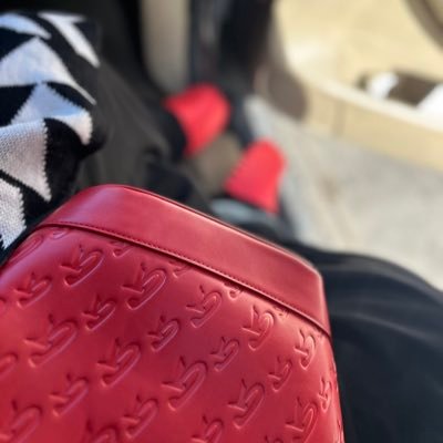 Umm of 2 👦🏾 👧🏾❌🚫لا رِجَالٌ🚫❌ نَعَمْ أَنَا مُتَزَوِّجَةٌ💍🥰💍🥰 Fight sickle cell with may may and my ummi & fight this autoimmune disorder with me Suh🤗
