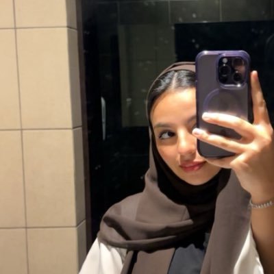 اللهم ارزقنا حبك، وحب من يحبك، وحب كل عمل صالح يقربنا إلى حبك .