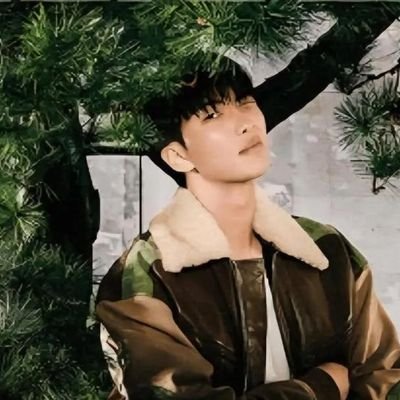 annkim901's profile picture. 세상을 바꿀 BTS 뒤늦게 추종중.
🎗 세월호참사 기억하는 시민봉사자.