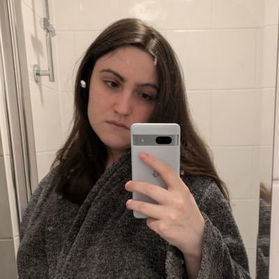 londonite 🏳️⚧️ | friendly cat creature | esports dota nerd?? | attached at the hip to @l0rdofmisrule
MDNI thx
priv/nsfw @rosvitwo (mutuals)