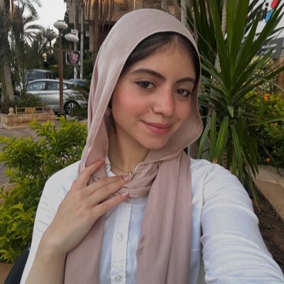 shahendamo5's profile picture. انا وجميع شخصياتي نشعر بالاكتئاب