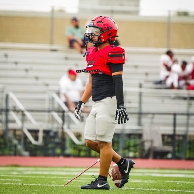 C/O 2026 @ClearBrookHS Student-Athlete, 3.7 GPA Football Position WR 🏈 @mamba7v7 @CBWolverineFB faith , Family, Football NCAA ID 2301766733